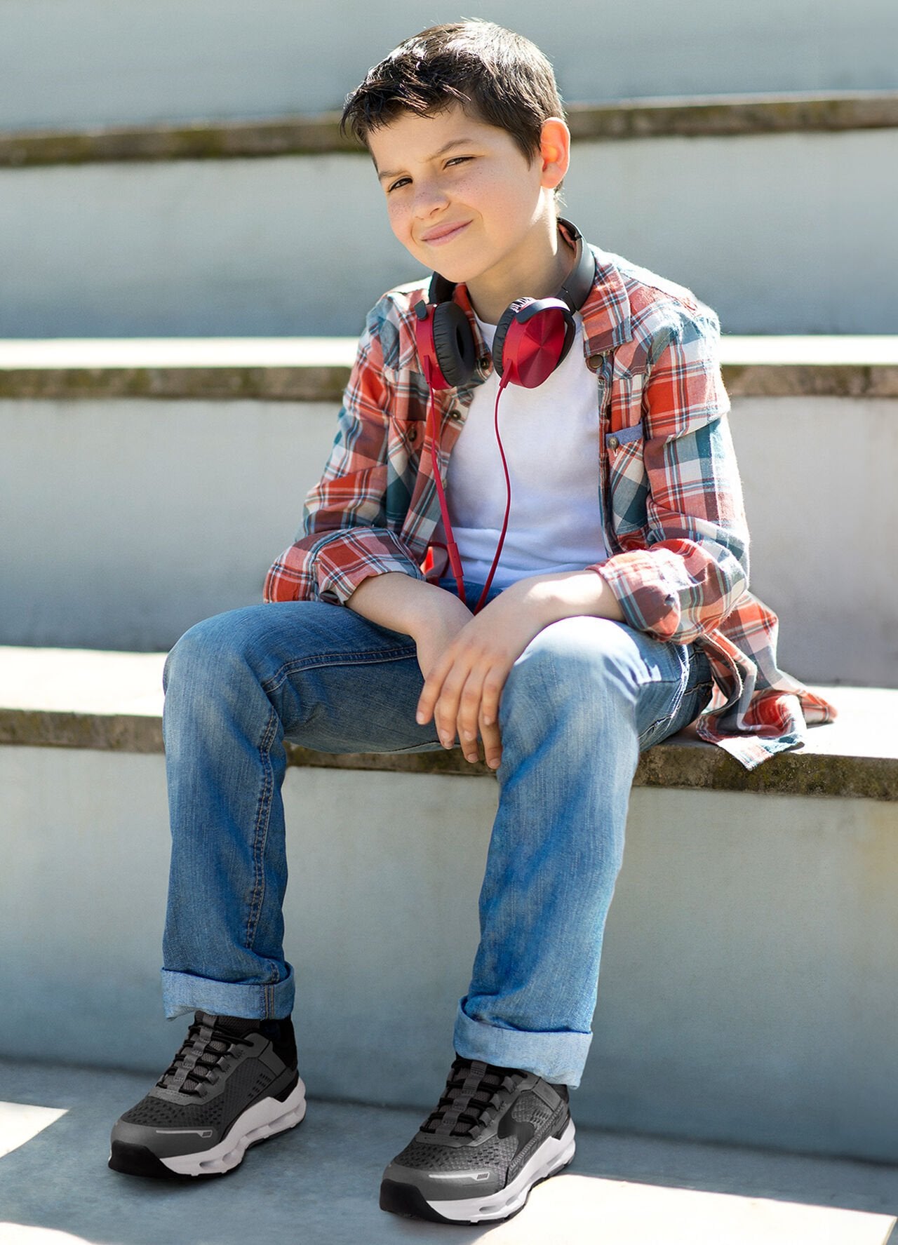 SKX74015_Spring_Themed_Assets_2026_Boys_1125x1560_271c5312-5332-49ce-8a26-9ee242cc28f7.jpg